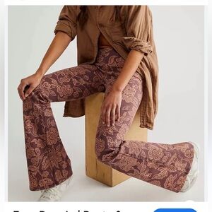 Free People Jeans We the Free Penny Pull-On Printed Flare Jeans